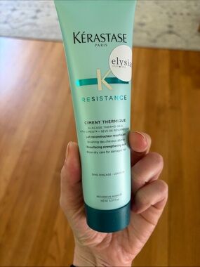 Kérastase Resistance Ciment Thermique Mint Green Leave-In Thermal Strengthener